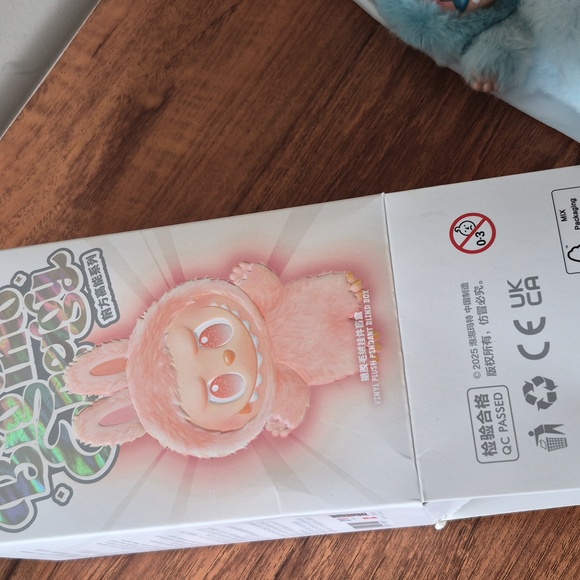 BIE Labubu "Hope" Plush Pendant 🩵 - Picture 7 of 10